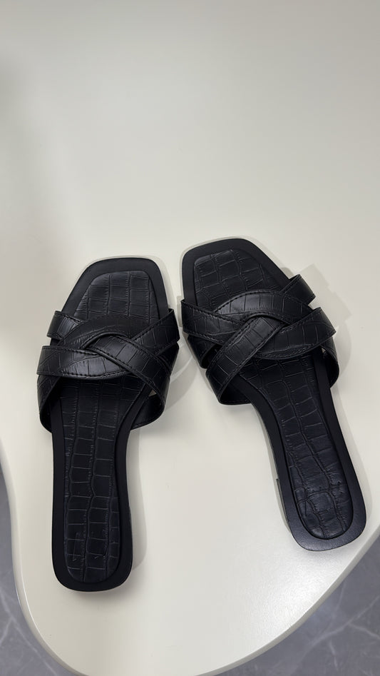 H&M slipper